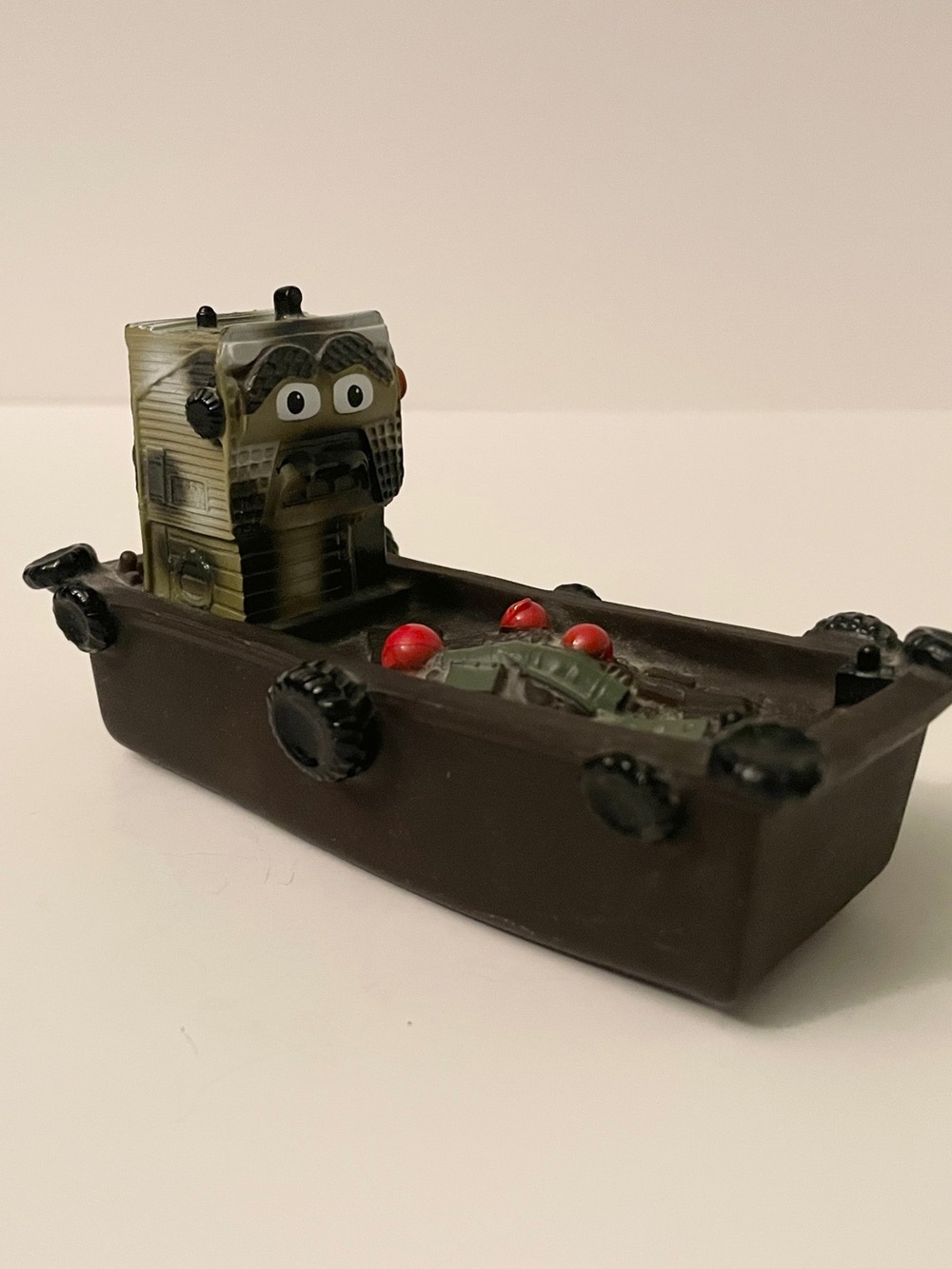 Vintage 1998 Ertl Theodore Tugboat Garbage Barge Bath Toy Figure Collectible